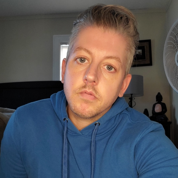 Meet your Posher, Jeremy - Picture 1 of 9